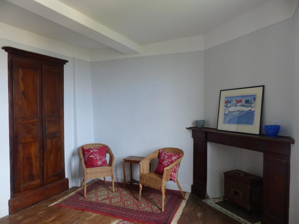 Bed and Breakfast Maison Arriu Montaut  Zimmer foto